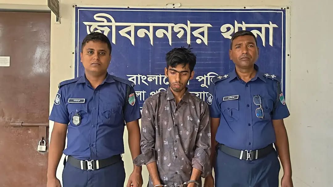 চুয়াডাঙ্গায় শ্বশুরবাড়িতে ঘুমন্ত স্ত্রীকে কুপিয়ে জখম, স্বামী আটক