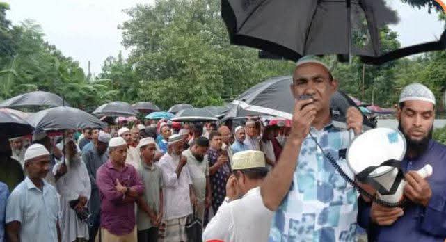 আলমডাঙ্গা বিএনপি নেতা আনোয়ার হোসেনের মায়ের দাফন সম্পন্ন: শোকের ছায়া আলমডাঙ্গায়
