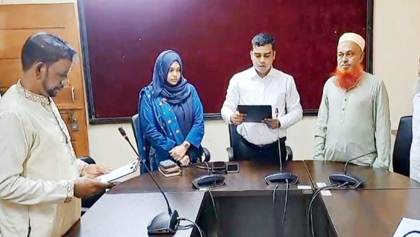 আইনি লড়াইয়ে জয়ী হয়ে সাড়ে চার বছর পর শপথ নিলেন মৌলভীবাজারের ইউপি সদস্য