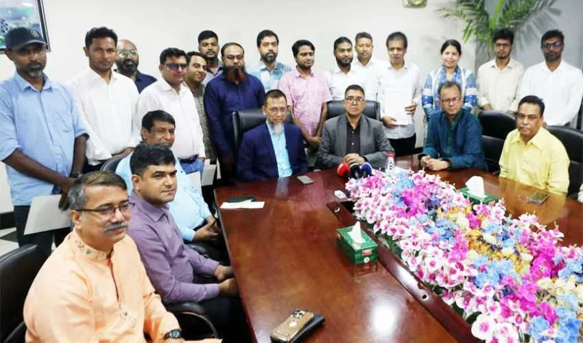 বসুন্ধরা গ্রুপের সেরা সাংবাদিকের পুরস্কার পেলেন ১৭ জন