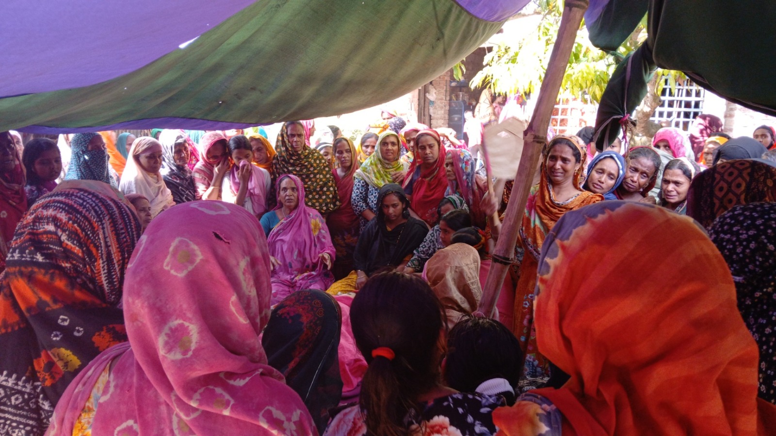 আলমডাঙ্গায় সিজারের ১৮ ঘন্টা পর প্রসূতির মৃত্যু, বেঁচে আছে নবজাতক