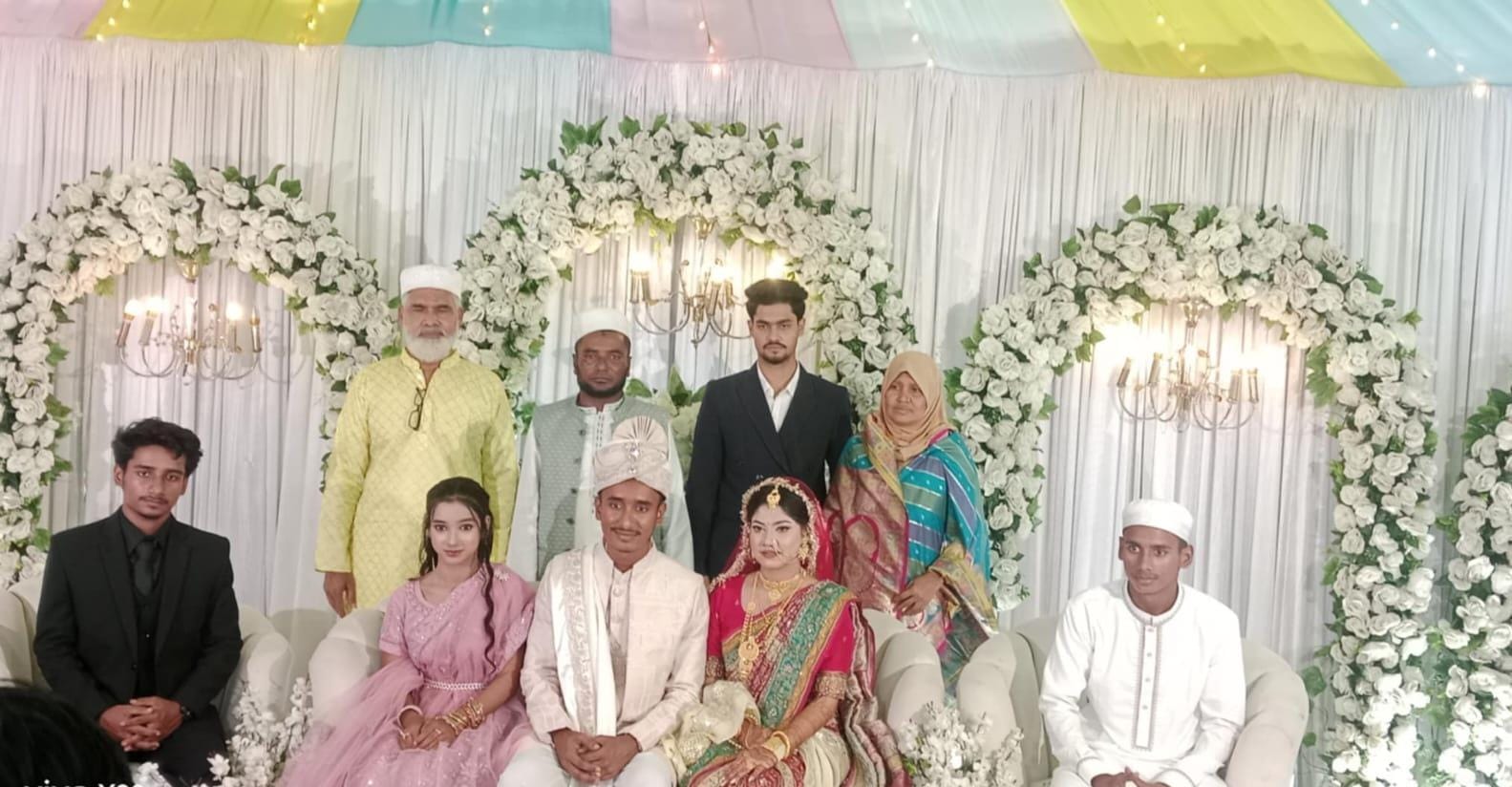 সুনামগঞ্জ থেকে হেলিকপ্টারে করে বিয়ে করতে আসলেন চুয়াডাঙ্গায়