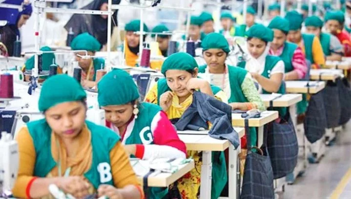 পোশাক শিল্পে গভীর অনিশ্চয়তা