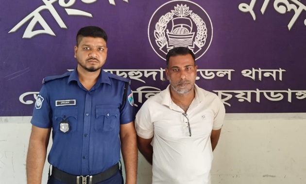 দামুড়হুদায় সন্ত্রাসবিরোধী মামলায় আওয়ামী লীগ নেতা আদিল গ্রেফতার